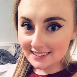 Meet your Posher, Mackenzie